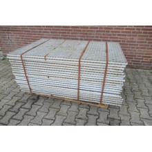 Stalen rooster, 1500 mm x 970 mm.